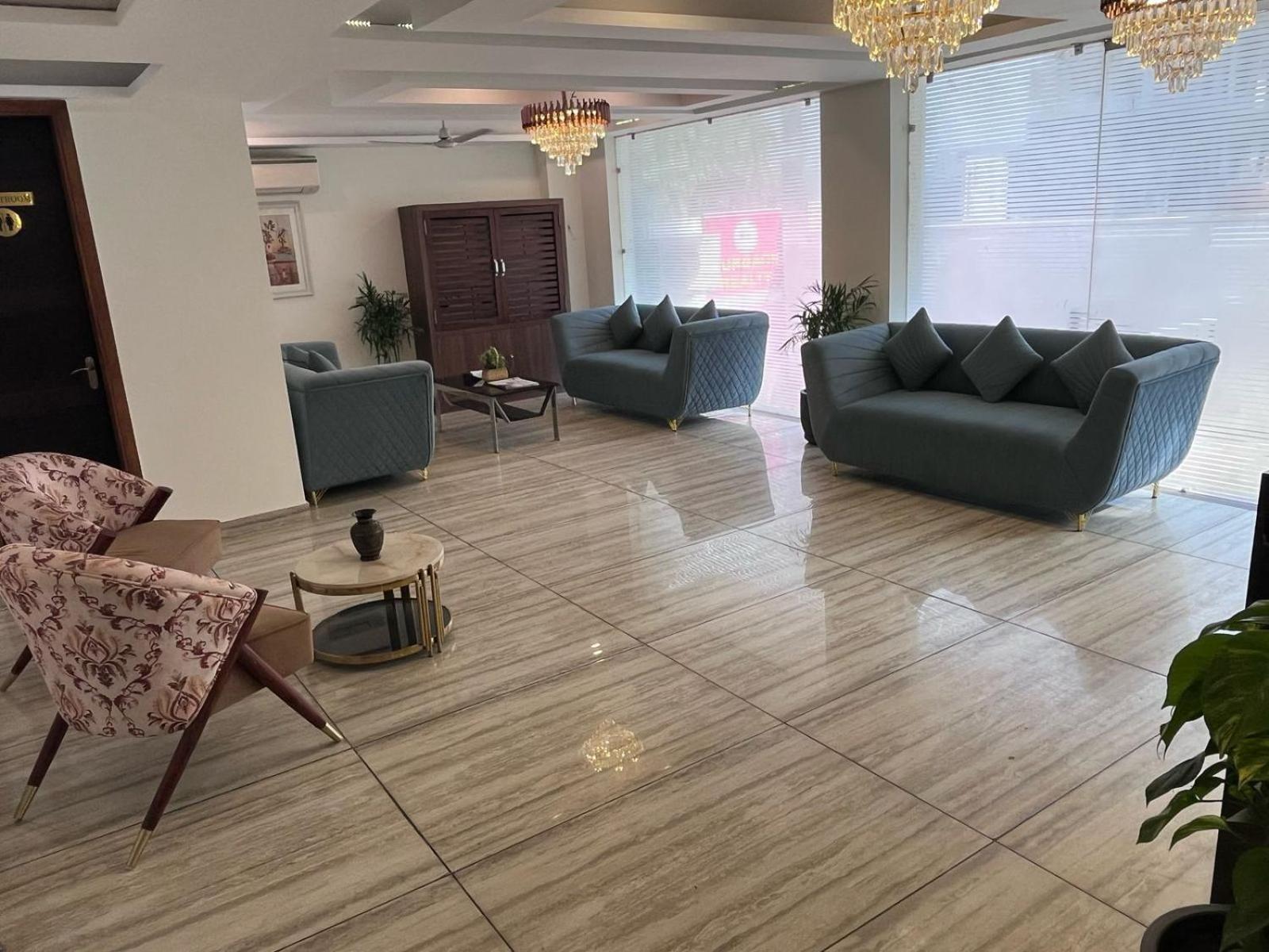 Hotel The Luxe 18 - Golf Course Road Gurgaon Buitenkant foto