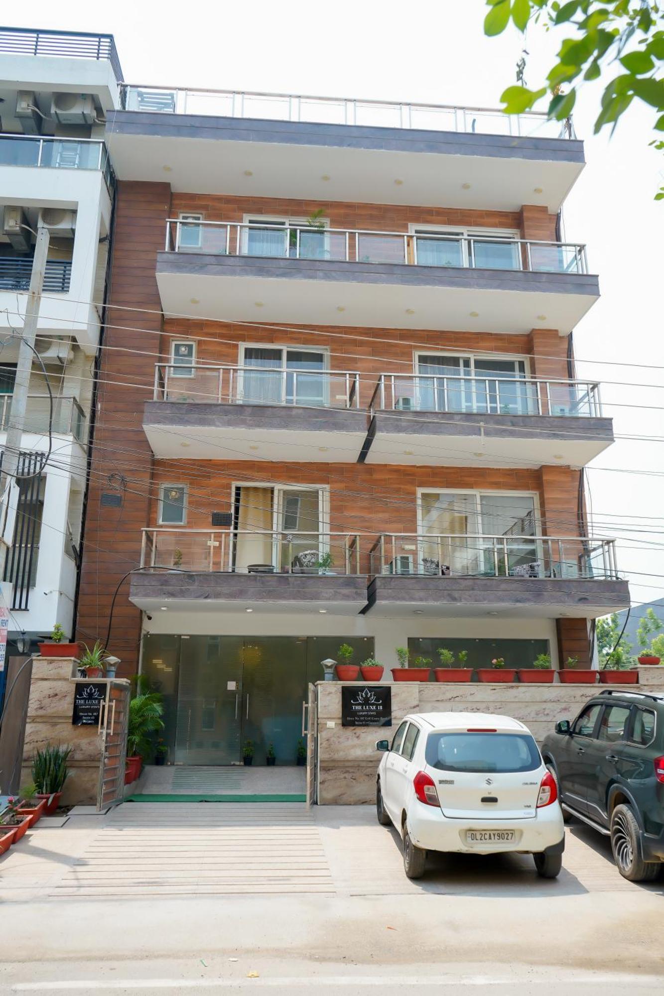 Hotel The Luxe 18 - Golf Course Road Gurgaon Buitenkant foto